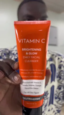 Reach out to @Derma Skin Clinic Uganda🇺🇬 for the Vitamin C Facial Cleanser today. #dermaskinclinicug #dermatologist #journeytoaclearskin #skincare #skincaretips #brennanbaby #ekoyu 