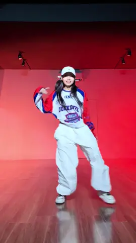 Fire 🔥…. #nhanpato #fire #2ne1 #dance #TikTokDanceVN #BNdanceteam #fyp  (Dc:@vin dzel )