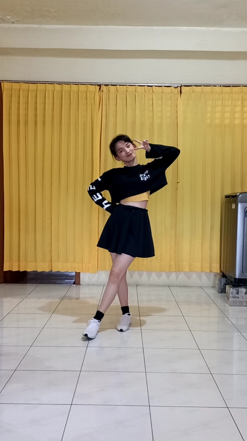 official choreography @V1RST ✨️ OOPSIE ✨️ SAT SET AJA ⚡️⚡️ #dancer #choreography #dancecover #v1rst #oopsie #impretty #dancechallenge @safaa🧚🏻‍♀️ @sach 