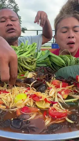 ปูไต่ ปูนาเป็นๆสดๆ