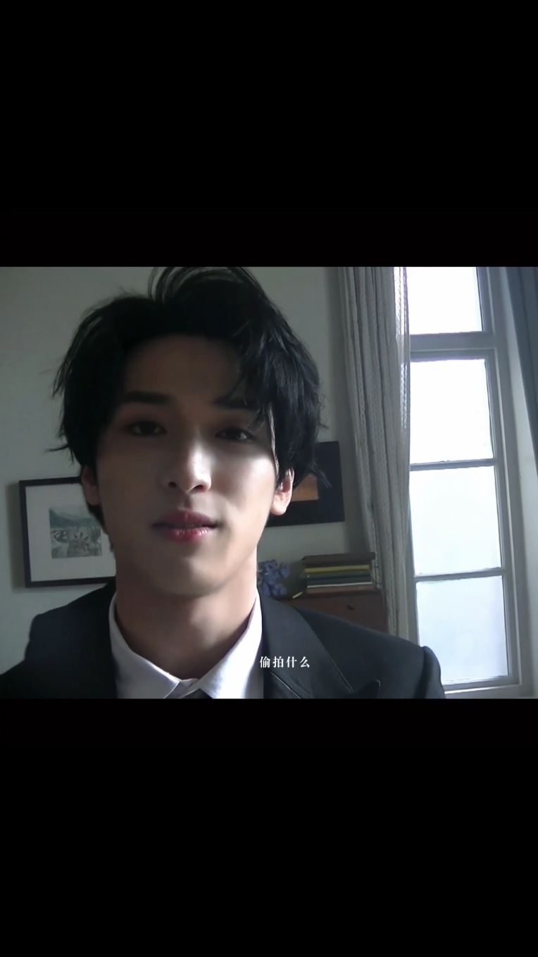 หม่าเกอถ่ายค่ะ หล่อมาก❤️ #yanhaoxiang_严浩翔 #เหยียนฮ่าวเฉียง #tnt时代少年团 #yanhaoxiang #严浩翔 #时代少年团 #浩翔 #nghiêmhạotường  #nghiemhaotuong #teensintime时代少年团 