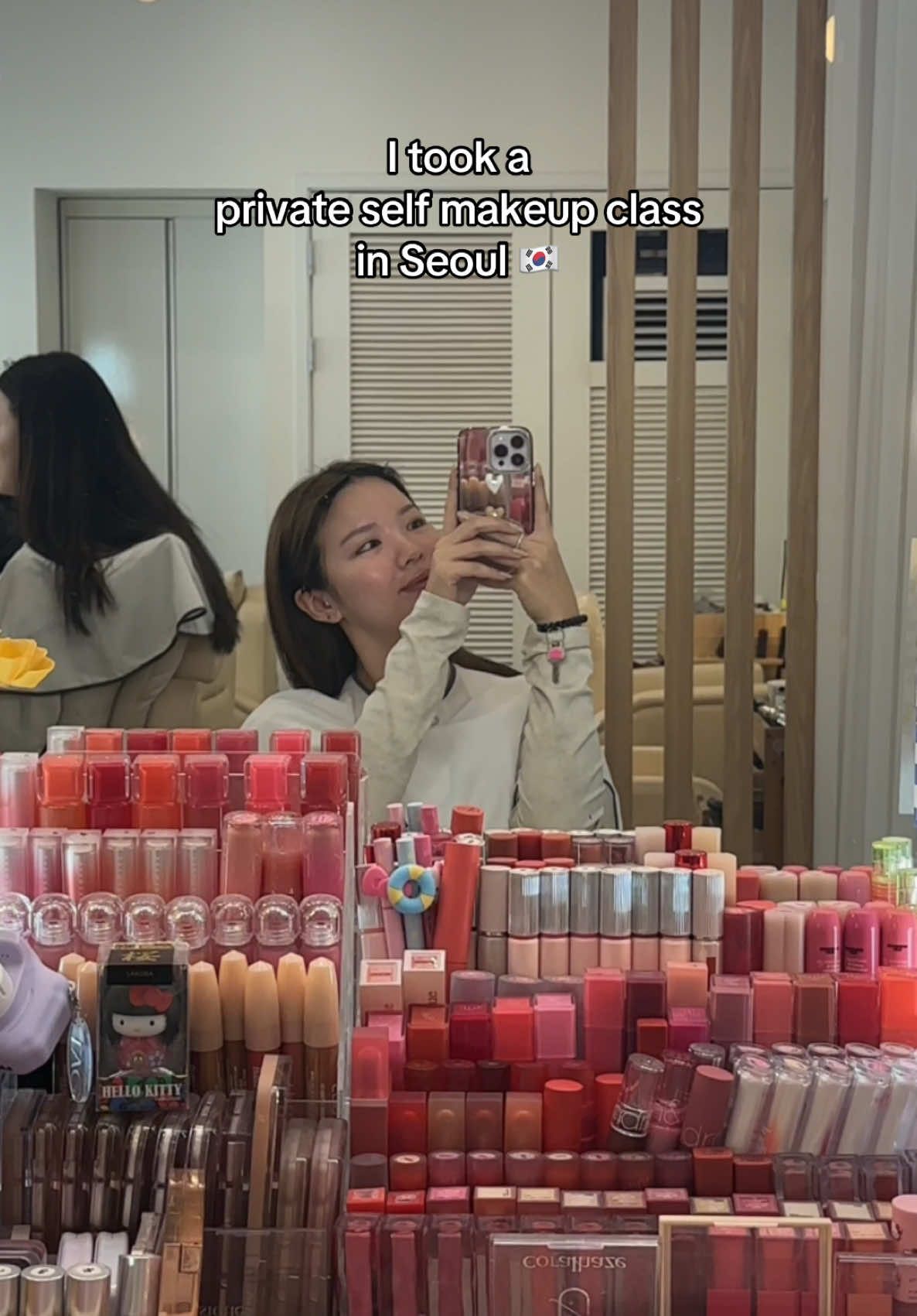 Had an amazing time at my private self-makeup class in Seoul! 💖 Learned so many tips to level up my routine—totally worth it! 💄✨ #selfmakeupclass #privatemakeupclass 
