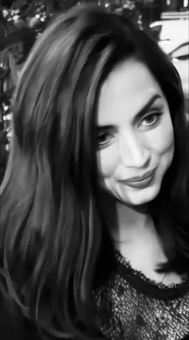 عافني وراح #anadearmas 