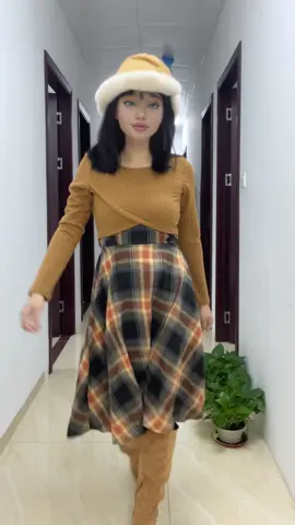 Autumn ootd inspo!!! #twopieceset #plaidprint #camitop #womensfashion #coordset #OOTD #tiktokmademebuyit #TikTokShop #halloween2024 #fyp