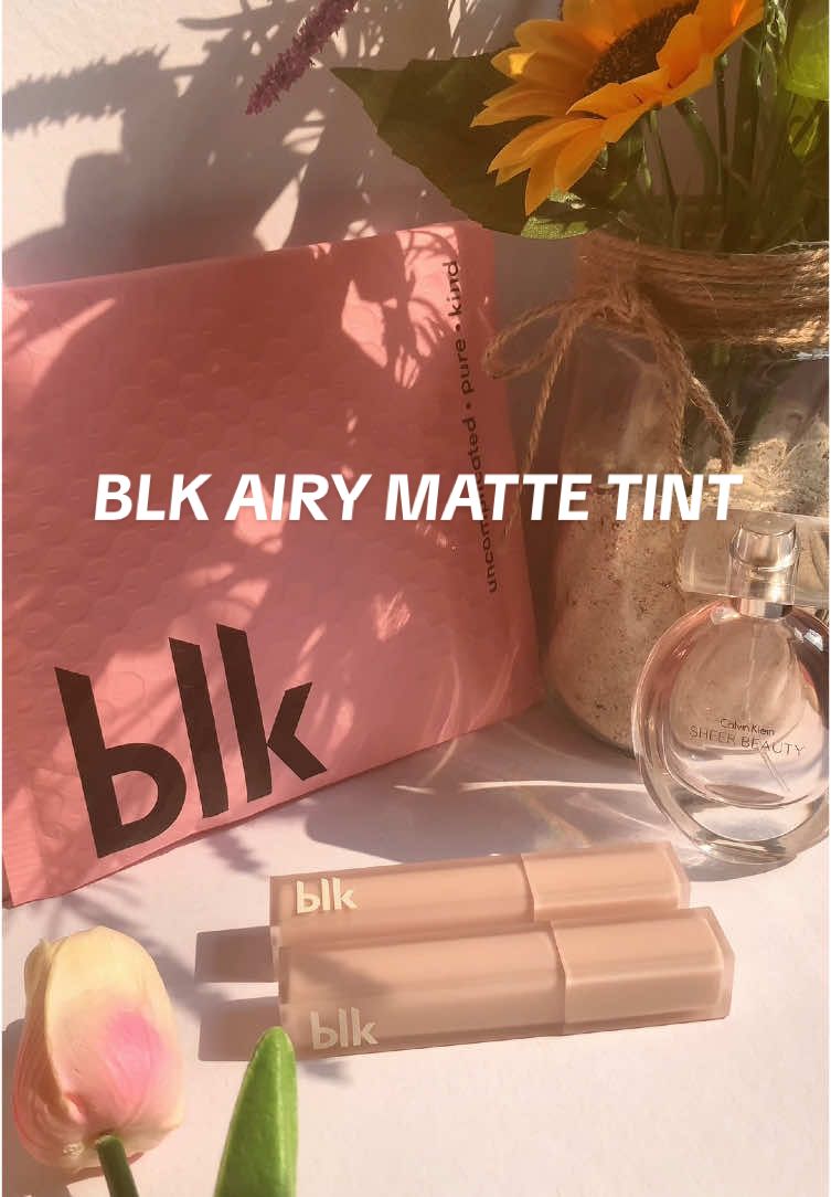 As neutral Girlie… So obsessed with this shades & with the soft matte finish of AIRY MATTE TINT by BLK💕 #lipstick #liptint #matt #lippies #onsale #foryoupage❤️ #foryou 