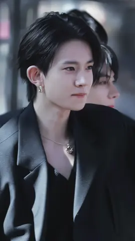 #heeseung : young and rich, tall and handsome 😎✨ #enhypen #engene #pomellato 