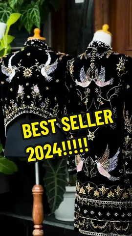 Menurut mimin kebaya satu ini yang jadi best seller di akhir tahun 2024 ini🔥 ayo segera dapatkan hanya di Sanur Modes  Informasi dan pemesanan: * 08156731138 ( Admin 1) * 082134067293 ( Admin 2)  Alamat Galery:  Sanur Modiste (Gmaps) Dlanggon,Blanceran,Karanganom,Klaten #sewagaunklaten #sewakebayaklaten #muasolo #muaklaten #muajogja #muasemarang #muasalatiga  #muajakarta  #muasurabaya  #kebayaakad #kebayaresepsi #dresspengantin #dressresepsi #pengantinjogja #pengantinsolo #dressmodern #kebayajogja #kebayabludru #kebayaklaten #pengantinbludru #bludrupremium #kebayamodern 