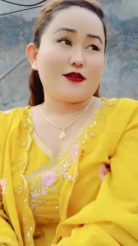 हजुर को धेरै याद आउँछ बाबा हजुरलाई हाम्रो याद आउदैन र बाबा😥😥यकपल भयपनी हजुरलाई हेर्ने मन छ बाबा😭😭धेरै भयो सपनिमा नि आउनु भाको छैन😭😥हजुरले माया मार्नु भयो र बाबा😭😭