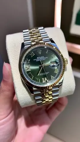 Rolex Datejust 31mm Green Roman Dial #RolexCambodia #sellwatches #នាឡិកា #rolex 