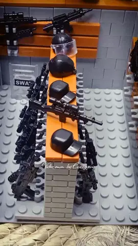 Building Scene Assembly Model  #swat #combat #building #tiktokfinds #fyp #fypシ゚viral 