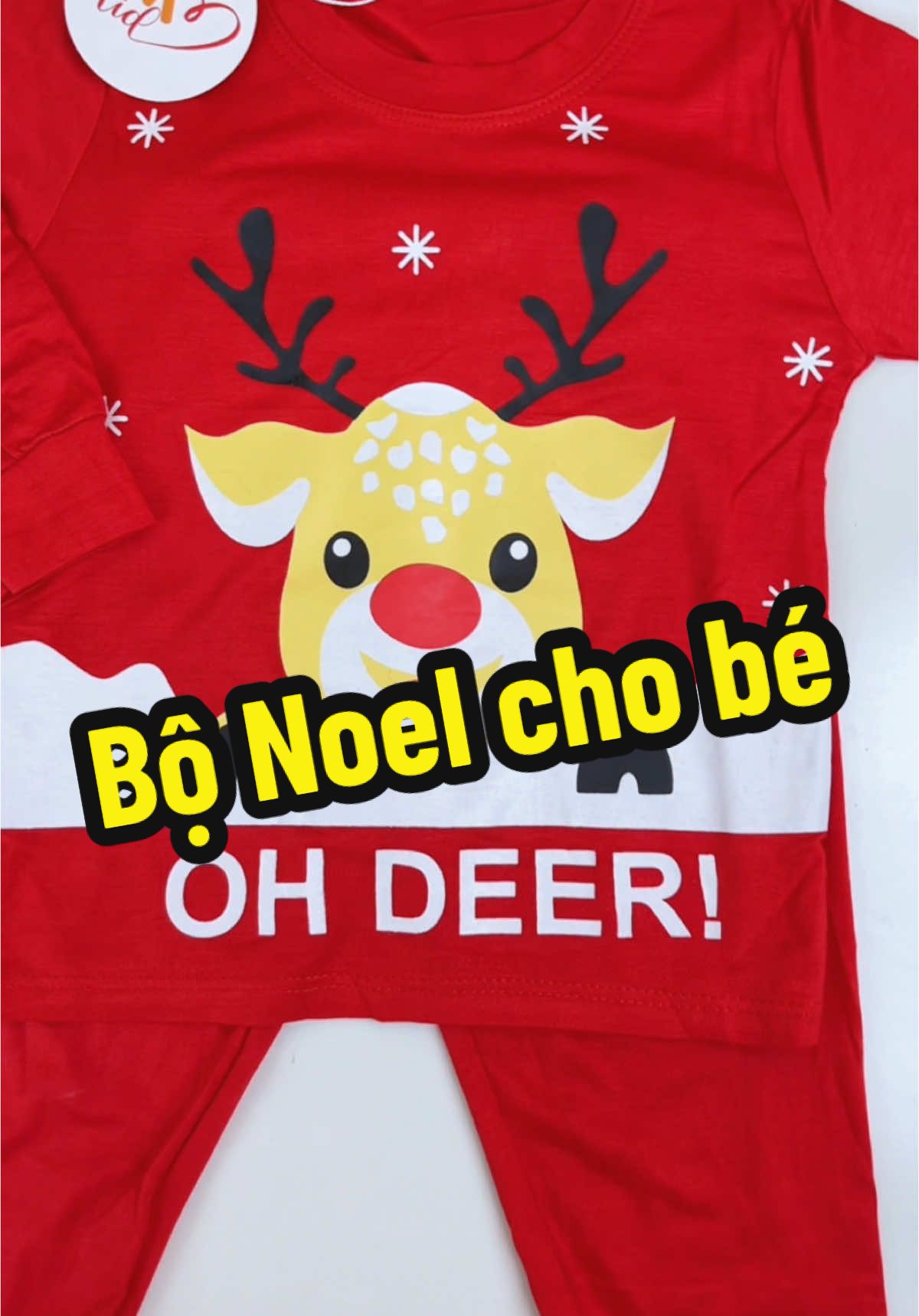 Sắp tới Noel rồi, lại sắm đồ Noel cho bé thôi nào các mom! #mevabe #thoitrangtreem #quanaotreem #bodonoelchobe #bonoelchobe 