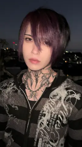俺の季節きた#vkei #V系 #gothic #y2k #visualkei #fyp #fypシ 