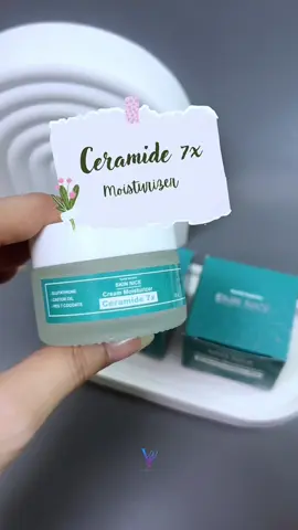 Skin Nice 7x Ceramide Moisturizer, pelembab untuk membantu menjaga skin barrier kamu agar tetap sehat dan berfungsi dengan baik. Membantu menjaga kelembaban kulit dan menjaga kulit tetap kenyal. #pelembabhargaterjangkau #pelembabuntukkulitberminyakberjerawat #skinnice7xceramidemoisturizer 