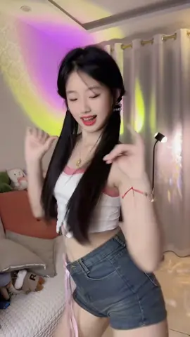 芯儿#lovelygirl #dance #可爱女孩 #中国小美女 