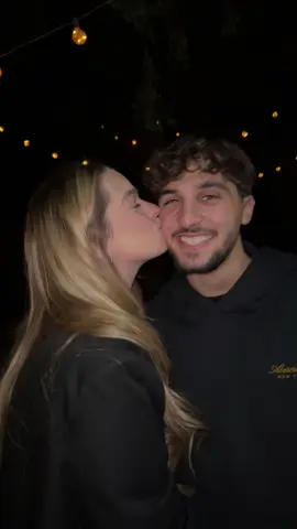 💋💋💋@Ahmed Freezy #foryou #viral #foryoupage #fyp #liebe #fürdich #couple #fy #trend #deutschland #berlin #gernany 