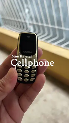 Mini Keypad Cellphone 📱🛒 #fyp #minicellphone #keypadcellphone #tiktokaffiliate #smallaffiliate #properengagementisthekey 