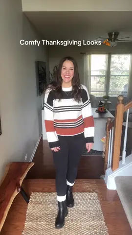 3 cute, comfy Thanksgiving outfit ideas for moms—perfect for the holiday! #thanksgivingoutfits #momstyle #cozyfashion