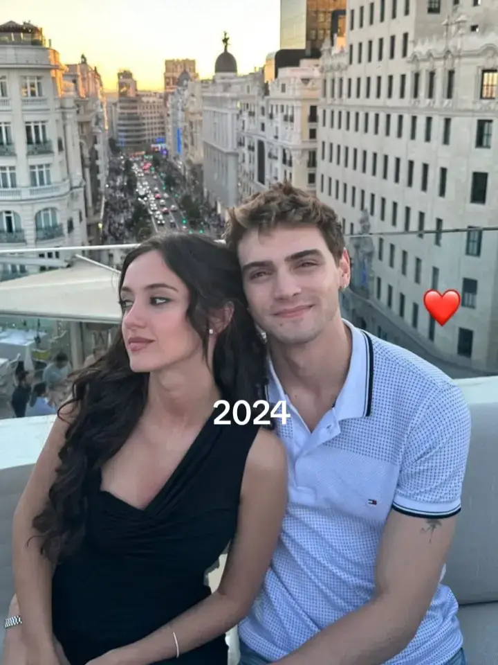 There is no intention to compare in this content, or compare people, it's just that I miss those I haven't seen for a long time, I'm also happy with my new boyfriend (Gabriel), sometimes I really miss Nicole and Gabriel's friendship :)#gabrielguevara #nicolewallace #fy 