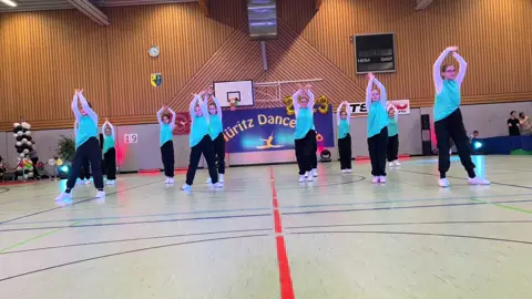 🎵 Got u - Rise Up Show 2023 Part 3 | Müritz Dance Cup 🥳 @E‘ @Aki @︎ @𝐂𝐡𝐚𝐫𝐥𝐨𝐭𝐭𝐞 @ˢᵛᵉᵃ @nele @🌸 @Miaa @miira.wmr1 @olga.wmr4🇷🇺  #dance #hiphop #house #müritzdancecup #competition #team #crew 