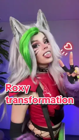 Replying to @Layla  Roxanne Wolf Cosplay Makeup Transformation . Shes my fave from FNAF 👀 #fivenightsatfreddys #fyp #fnafcosplay #securitybreach #cosplaytransition 