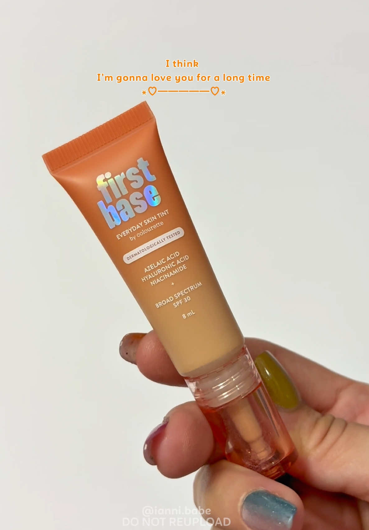 Oily skin approved! @Colourette Cosmetics First Base skin tint is si lightweight and has a powdery satin finish that I love! Will definitely buy the full size on 11.11 sale