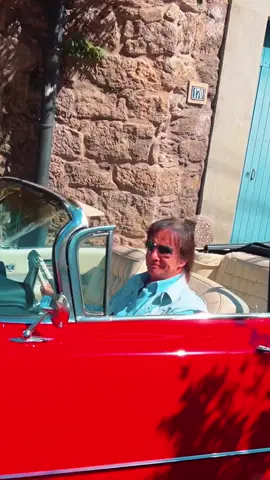 Rei Roberto Carlos #rei #musicabrasileira #mpb #robertinho #urca #riodejaneiro #cantor #cadillac #carrodeluxo 