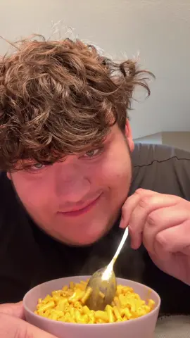 Diddy mac pt3 💦 #fyp #viral #mukbang #asmr #weightloss #Foodie #food #asmrsounds #viralvideo #macandcheese #FoodTok #mukbangeatingshow #mukbangasmr 