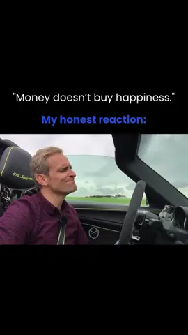 That’s Matthias Malmedie racing a plane in a Porsche 918 Spyder on a Tuesday afternoon. Money can get you this. The choice is yours now. 🤷‍♂️ #entrepreneur #moneytok #onlinebusiness #dropshipping #ecommerce 