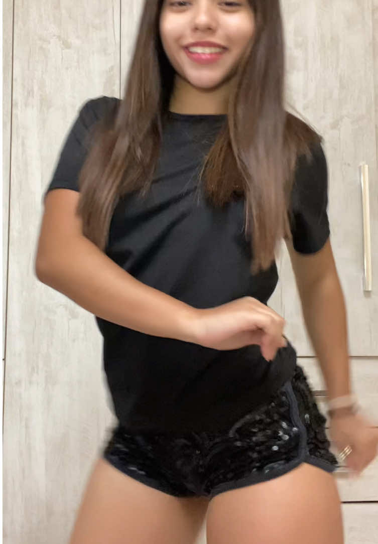 Yo tengo un gatito 😸 @La Joaqui @SIMONA❤️ #fy #fyp #parati #baile #video #tt #contenido #fypp #paraguay #paratiiiiiiiiiiiiiiiiiiiiiiiiiiiiiii #fyyyyyyyyyyyyyyyy #trendingvideo #musica #viraltiktok #yo #temazo 