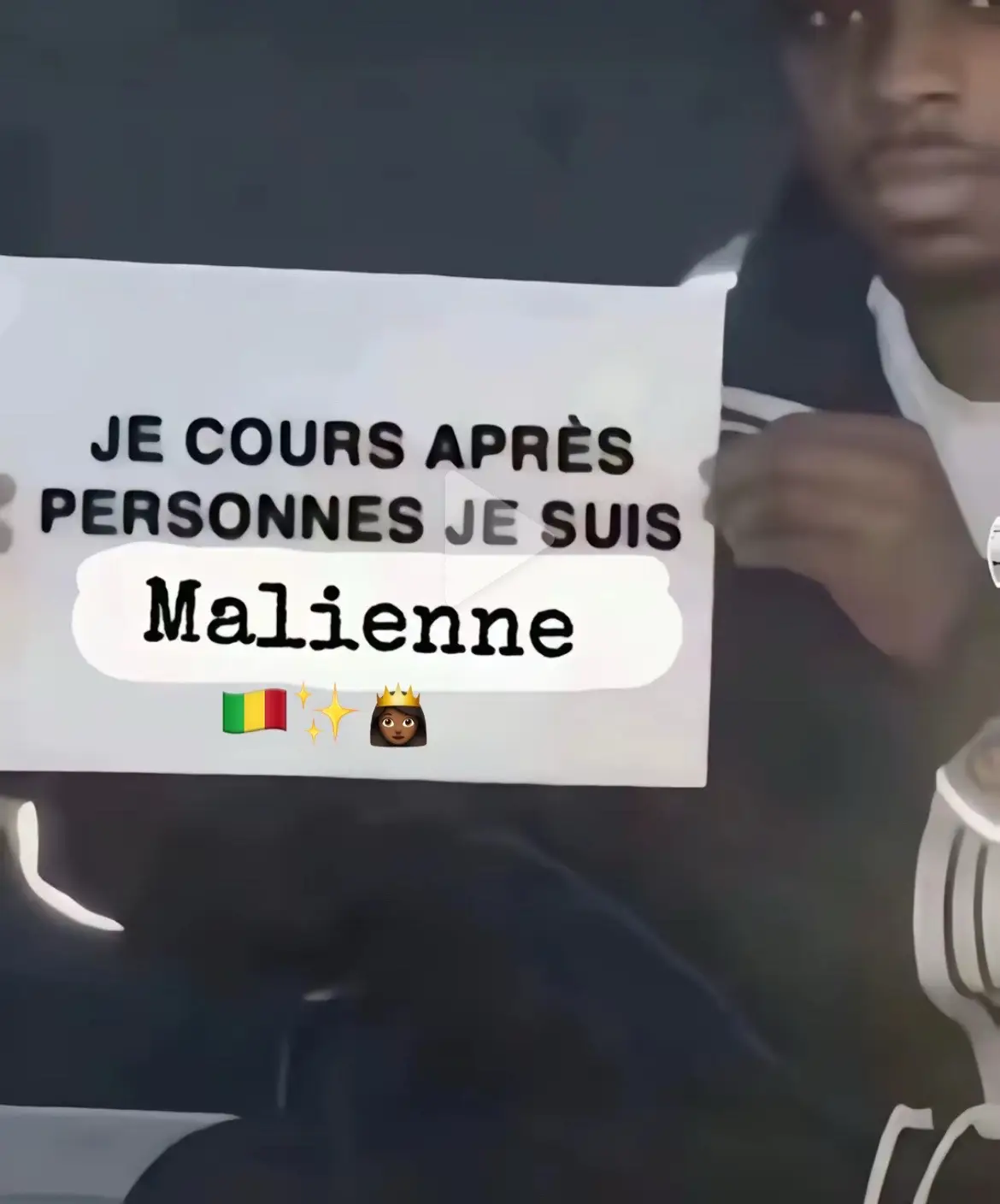 Que des shootings de qualités ✨ ••• #mariambsg #mali #shootingphoto #westafrica #westafricangirl #223🇲🇱 #westaf #oumousangaré 