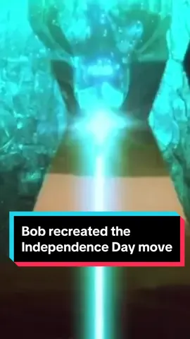 Bob basically recreated that one scene from #independenceday but with a #spottedlanternfly  #mikeyandbob #pittsburgh #bugs #lanternfly #radio #podcast #iheartradio #podcastclips #podcastshow #podcast #radiodj #podcastsoftiktok 