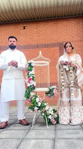 #wedding #weddingtiktok #pakistaniwedding #mehndi #groom #bride #engagement 