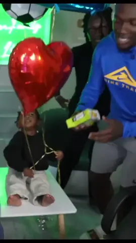 Broski hella strong 😭😂 (older video) #fyp #broski #cute #viral #funny No Copyright intended #CapCut  #raisingzion #thegreenfamilylive 