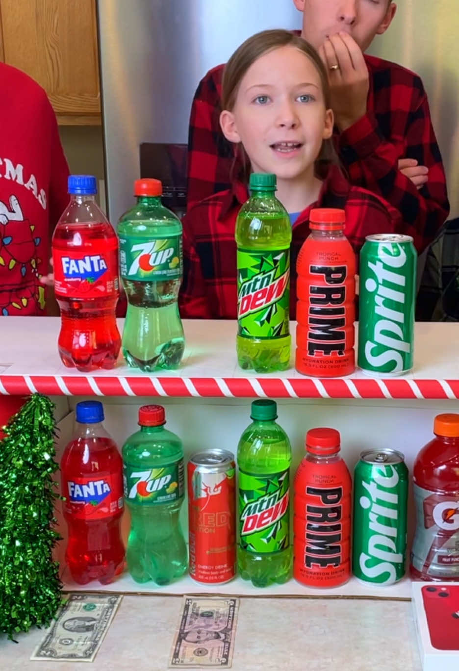 Christmas Drink Matching Game 🎄 #fyp #christmas #family #dad #partygame #challenge #game 