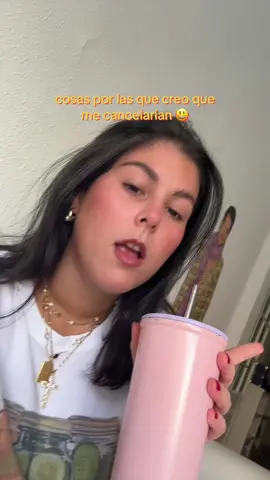 immmmm just a gurl!!!!!! 🤠🤠 #unpopularopinion #fyp 