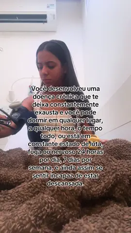 FADIGA É UM SINTOMA, NÃO É FRESCURA! #fadiga #fadigacronica #fadigacrônica #doencacronica #doencaautoimune #doencainflamatoriaintestinal #doencacronicas #doençadecrohn 