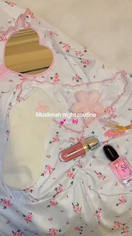 Peaceful nights🫧💕🎧🎀 #alhamdulillah #muslimah #muslimahvlog #muslimtitok #eveningroutine #eveningdiaries #nightroutine #nightdiaries #DailyRoutine #muslimahtiktok #muslimahvlog 