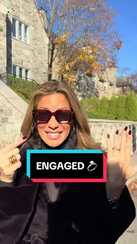 I AM ENGAGED 🖤 ….. I love my cars💍 #car #cars #mercedes #porsche #tatlondono