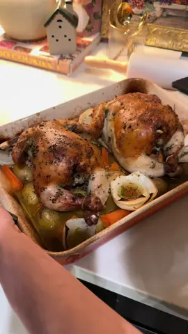 Day 3 of modern thanksgiving dish series!! How to cook mini chickens AKA cornish hens! It was my first time cooking cornish hens and I was a little intimidated at first!! Turns out it wasn’t bad at all! I’d say anyone could cook this as long as you just plan a bit ahead for the brining process! These chickens were juicy and packed with flavor! All of the recipes I found called for lemons, but I wanted to make the recipe even more fall/holiday friendly by using blood oranges instead and it did not dissapoint! Just trust me on this one!! 🙌🏻🍷💃 #cookingchicken #asmrcooking #DinnerIdeas #holidayrecipe #creatorsearchinsights 