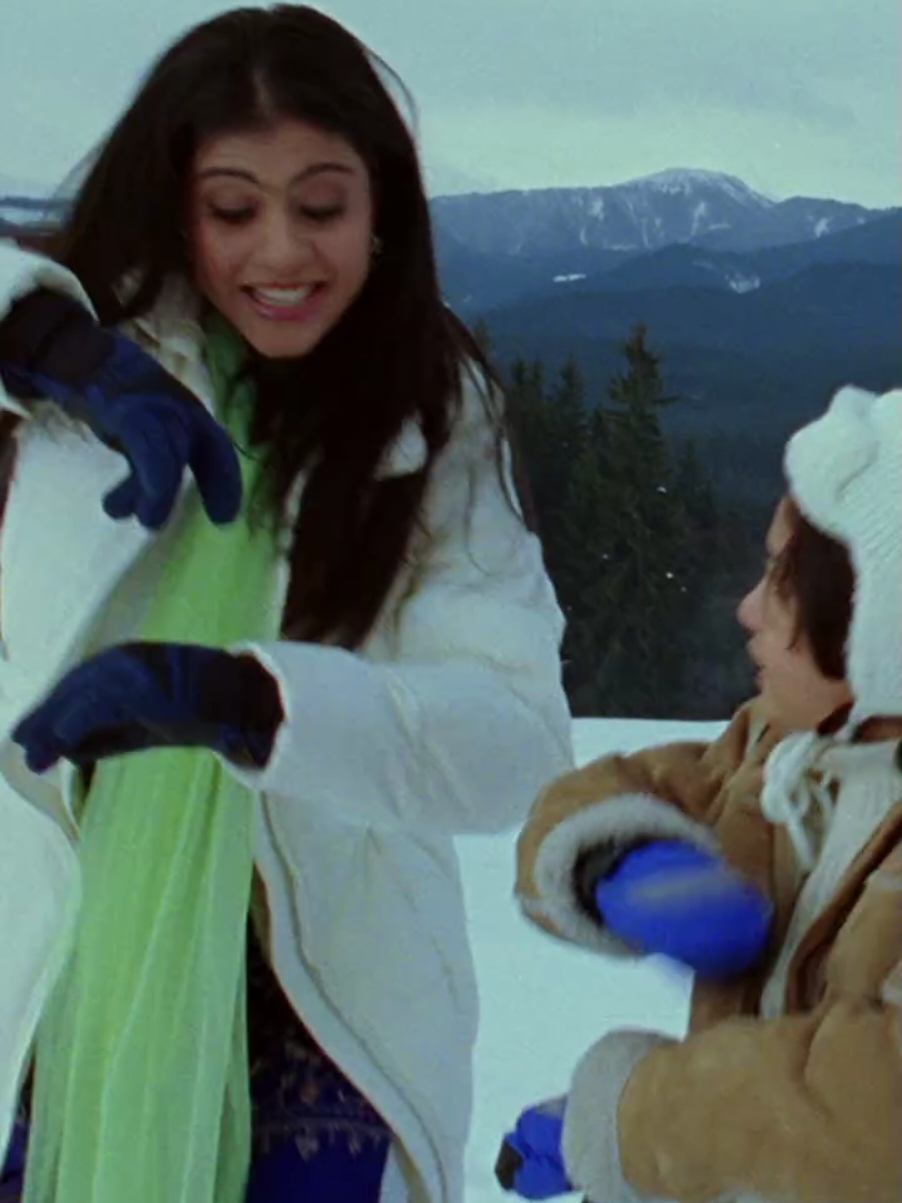 🎶 Chanda Chamke #fanaa #kajol #parzandastur #hindu #india #bollywoodsong #bollymusic #bollywood #indiantiktok #indialoverperú #bolly #cinehindu🎥 #kzbollywood13 🇮🇳♥️🇵🇪