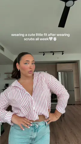 nursing school things. #nursing #nurse #nursingstudent #absn #nursingschool #outfit #ootn #OOTD #fashion #miami #miamiabsn 