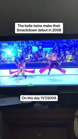 Back when niki and brie would make their debut in their first match in wwe on smackdown 2008.#WWE #wwesmackdown #2008 #fyp #foryou #foryoupage 