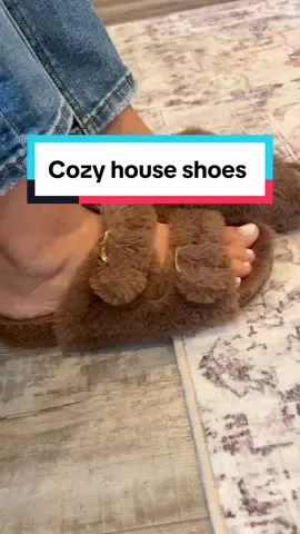 My favorite house shoes are on sale for $9.99! #HolidayGifts #BlackFridayDeals #tiktokshopblackfriday #tiktokshopcybermonday #spotlightfinds #houseshoes #slippers #tiktokshopholidayhaul #giftideas #giftsforher @FTR fashion shoes shop 