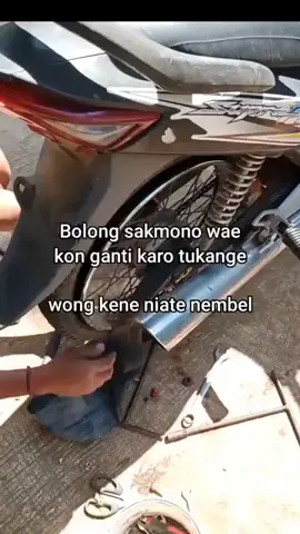 tembelen lambene wae muuuaaasss😏🤣