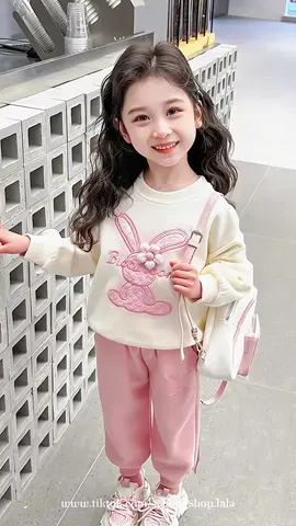 [10-25KG] Bộ thụ đông thêu thỏ, chất da cá trịnh ng nh bộ trền nguăn đp co dẫn thần hưi mó đi hôi. cho bé mặt nhà đi choi đi học. #bongshoplala #dothudongchobe #bodaitaychobe #setbobegai #quanaobegai#quanatreem #setnichobe #setnibongchobe #quanaotreem #thoitrangtreem #viral #xuhuong #trending 