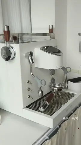   ขสันต์วันศุกร์!  #TikTokShop1111ลดอลังแห่งปี#coffeetiktok #petrus #เครื่องชงกาแฟ #กาแฟ 