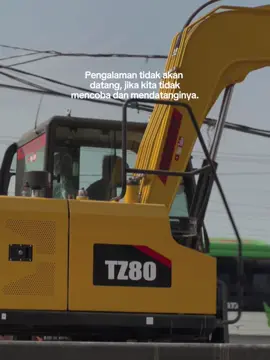 🙏🏻🙏🏻 #excavator #fyp #perintisimportiralatberat #towingtiktok #katakata #operator_excavator #storywa #katakatastorywa_ #tzco #tz80 