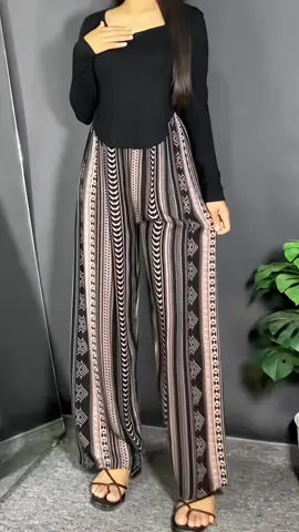 Sudahh punya kahhh motif