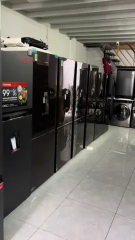 Mẫu làm đá tự động, lấy nước ngoài✅ Tủ lạnh Samsung Inverter 307 lít RB30N4190BY/SV trưng bày mới Thiết kế đông dưới sang trọng, ngăn đông mềm riêng biệt tiện lợi không lẫn mùi, công nghệ inverter tiết kiệm điện ⚡️ ♦️Giá gốc 17tr490k ♦️e giảm còn 8tr900k Miễn phí ship lắp trong hcm Bảo hành chính hãng 2 năm tại nhà A/c quan tâm liên hệ  e tư vấn cụ thể ạ Địa chỉ: 411/5 tân thới hiệp 21 quận 12#viralvideo #dienmay #tulanh #xuhuong 