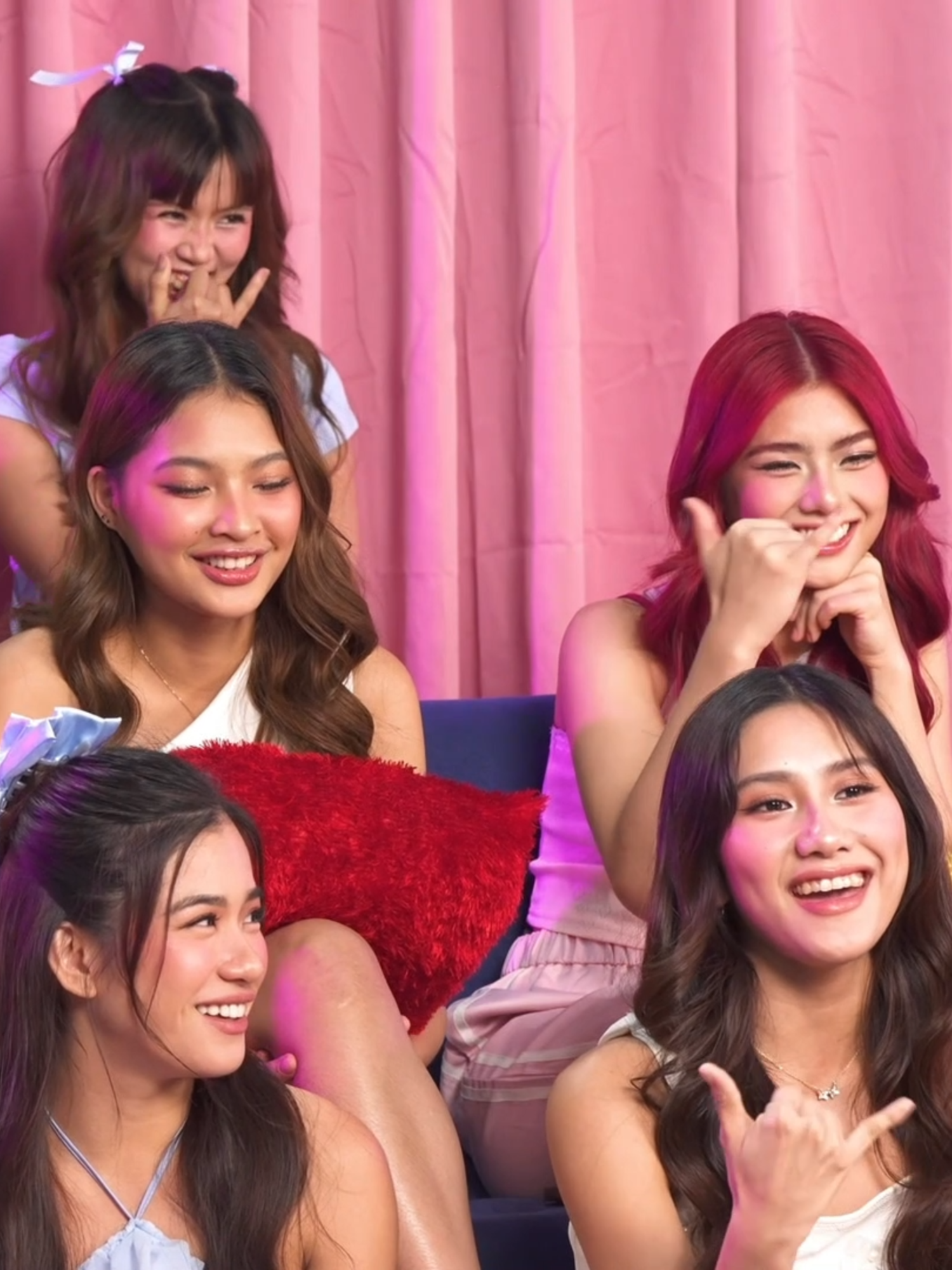 #BINI Get to know BINI like never before in Episode 3 of Q&EYYY! 🤙 Hear all about their Filipino faves, career dreams, and fun facts that even you might not know yet. 🤭  The girls are sharing it all in this final episode! 🎙️🌸 Watch the full episode here: 🎥youtu.be/6M9yMPRXRLs #BINI_Novemverse